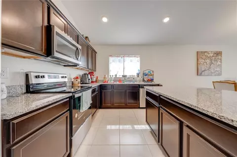 Kitchen - 3842 Whitetail Ct, Saint Cloud, FL 34772 photo 1 of 3