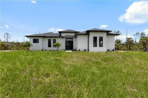 3473 14th Ave SE, Naples, FL 34117