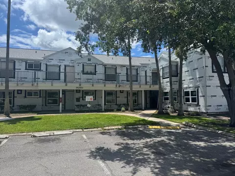 2516 Woodgate Blvd #107, Orlando, FL 32822