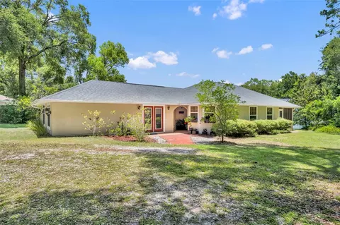 31100 Pocono St, Sorrento, FL 32776