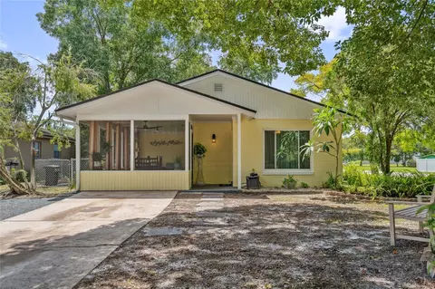 2440 Grandview Ave, Sanford, FL 32771