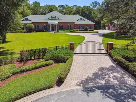 1745 Taylor Woods Rd, Deland, FL 32724