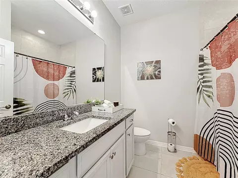 Bath - 3924 Cabo Rojo Dr, Saint Cloud, FL 34772 photo 2 of 4