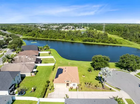 2012 Victoria Falls Dr, Orlando, FL 32824