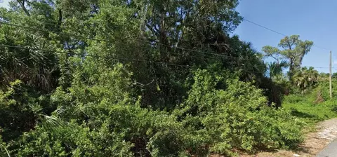 Diamond Avenue, North Port, FL 34288