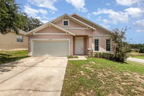 25239 Chipshot Ct, Sorrento, FL 32776