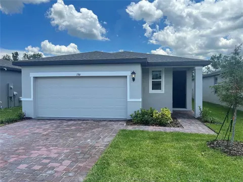 1780 Carnostie Rd, Winter Haven, FL 33884