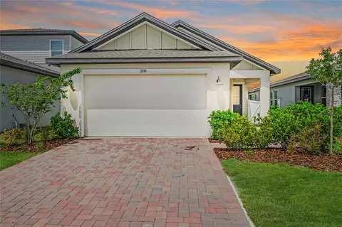 2281 Mystic Maze Ln, Clermont, FL 34715