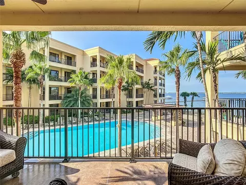 2351 Lakeview Dr #205, Sebring, FL 33870