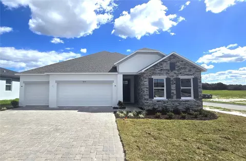 859 Sunshower Dr, Lady Lake, FL 32159