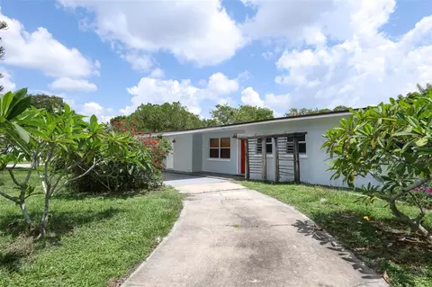 904 Hall St, Melbourne, FL 32901