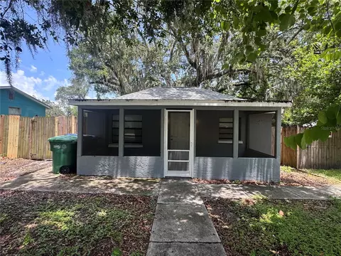 1814 E Diana St, Tampa, FL 33610