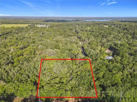 875 Stardust Way, Deland, FL 32720