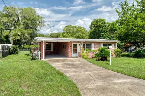 810 Margaret St, Deland, FL 32720