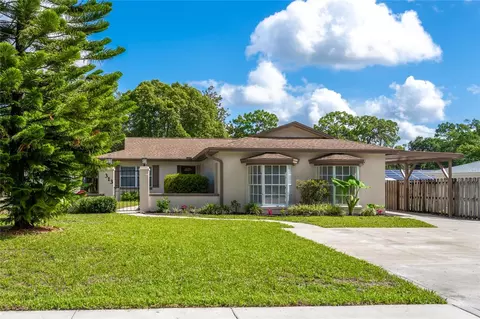 313 E Hillcrest St, Altamonte Springs, FL 32701