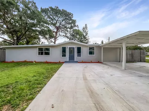 5201 72nd Way N, Saint Petersburg, FL 33709