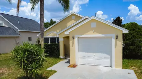 250 Belvoir Dr, Davenport, FL 33837