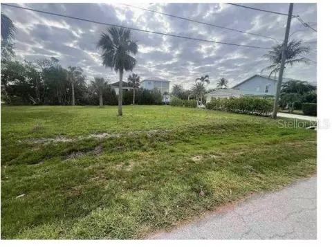 1292 Venetian Way, Naples, FL 34110