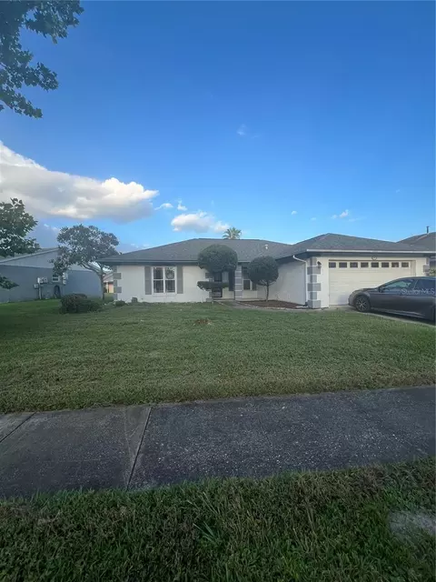 10744 Lazy Lake Dr, Orlando, FL 32821