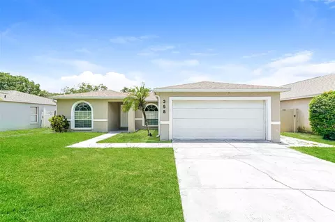 358 Lake Daisy Cir, Winter Haven, FL 33884