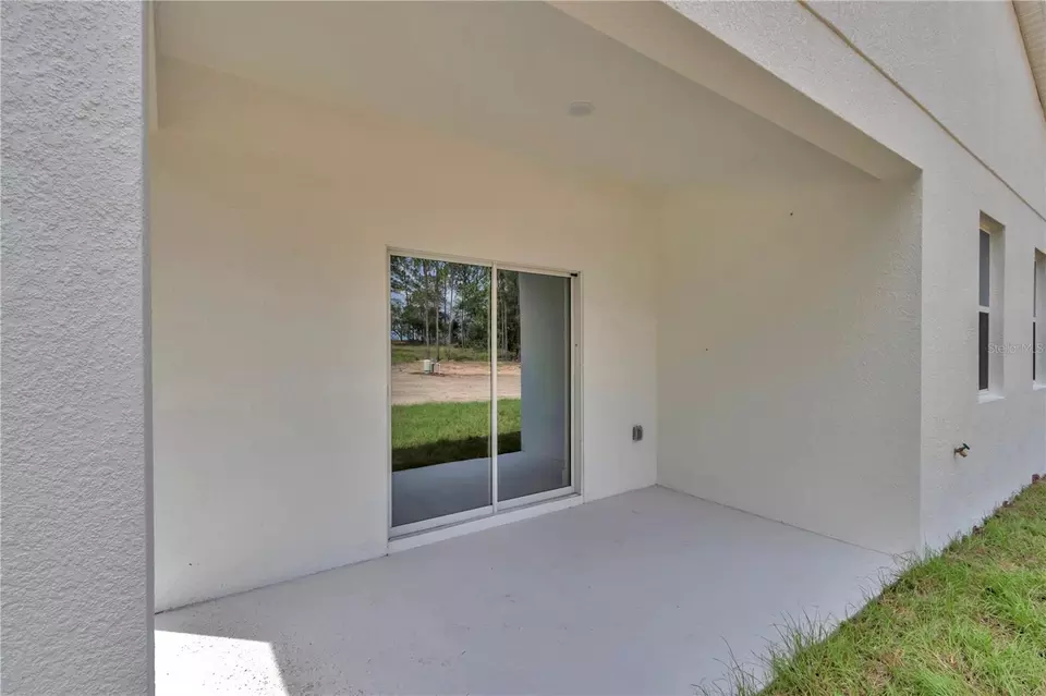 Exterior - 3207 SW Ivy Pl, Dunnellon, FL 34431 photo 11 of 11