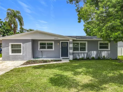 2907 Conway Gardens Rd, Orlando, FL 32806
