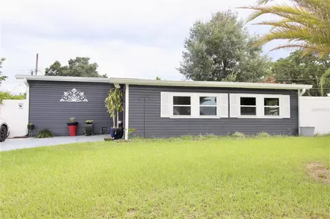 1302 Admiral Dr, Apopka, FL 32703