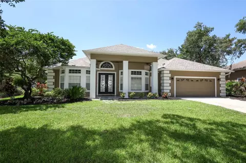 861 Lullwater Dr, Oviedo, FL 32765