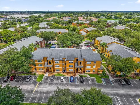 4532 Commander Dr #2138, Orlando, FL 32822