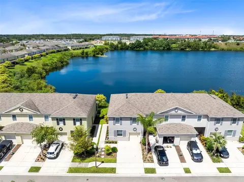 440 Arbor Lakes Dr, Davenport, FL 33896