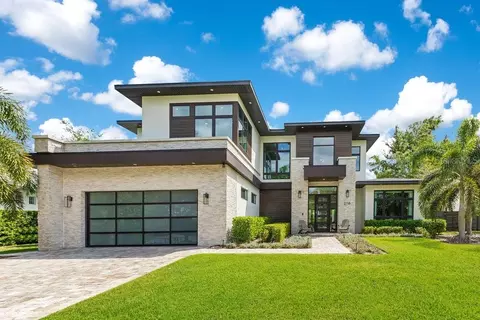 216 N Lake Sybelia Dr, Maitland, FL 32751