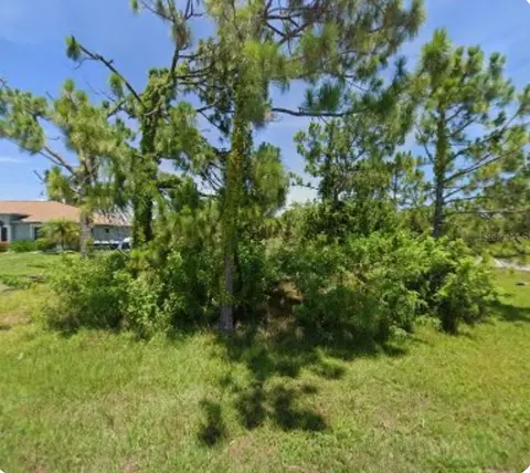 10098 Army Cir, Port Charlotte, FL 33981