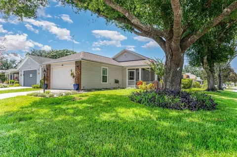 4525 Eaglewood Dr, Leesburg, FL 34748