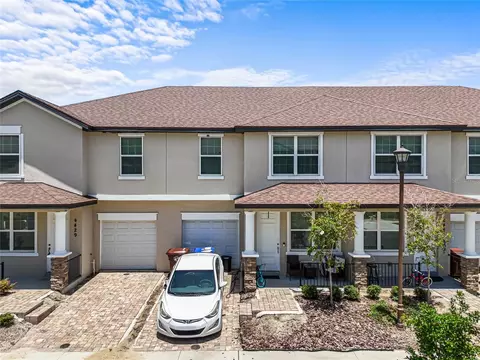 4425 Summer Flowers Pl, Kissimmee, FL 34746
