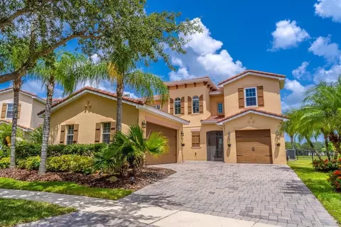 3031 Silver Fin Way, Kissimmee, FL 34746