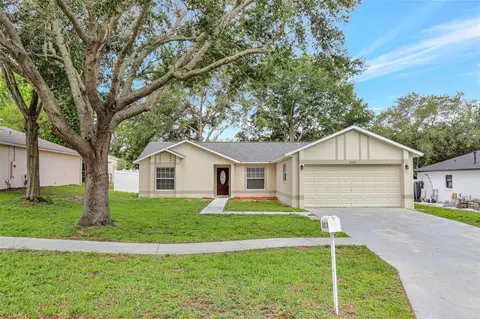 12312 Woodglen Cir, Clermont, FL 34711