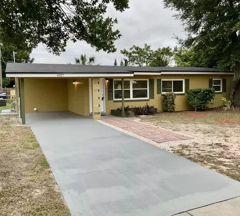 6227 NE Melbourne Ave, Orlando, FL 32835