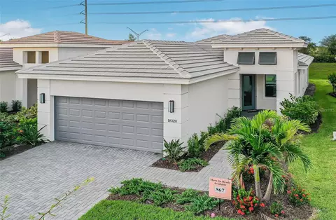 18320 Rockport Pl, Lakewood Ranch, FL 34211