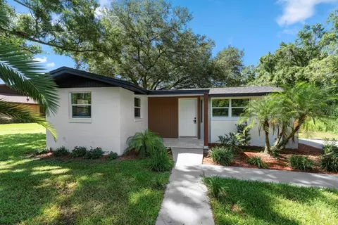 1011 W 16th St, Sanford, FL 32771