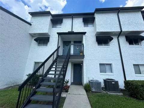 4115 S Semoran Blvd #5, Orlando, FL 32822