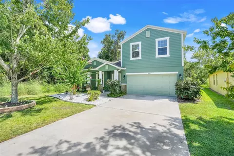 5101 Grassy Knoll Dr, Tavares, FL 32778