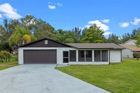 1008 Pine Meadows Golf Course Rd, Eustis, FL 32726