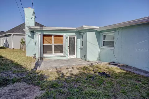Exterior - 22 Plaza Dr, Ormond Beach, FL 32176 photo 6 of 8