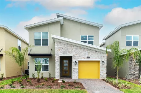 810 Sticks St, Davenport, FL 33896