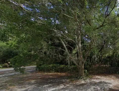 Una Drive, Sanford, FL 32773