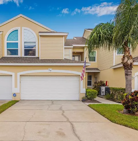 1050 Starkey Rd #604, Largo, FL 33771