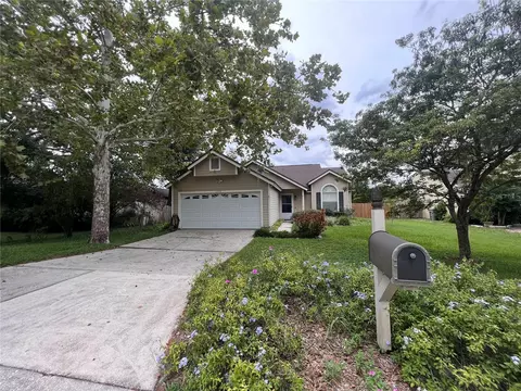 1049 Windsong Cir, Apopka, FL 32703
