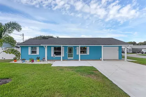 825 E 27th Ave, New Smyrna Beach, FL 32169