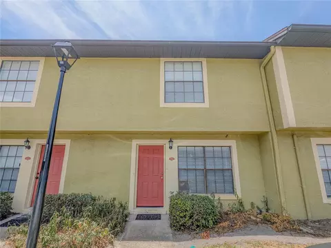 3266 Oak Lake Pl #140, Winter Park, FL 32792