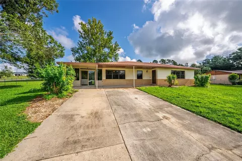37207 Grays Airport Rd, Lady Lake, FL 32159